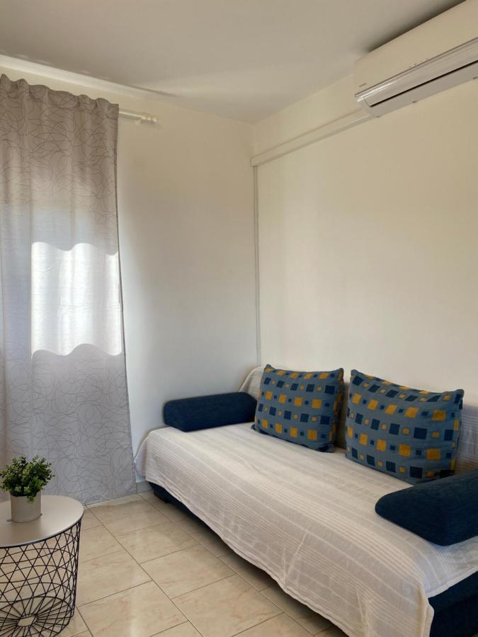 Apartments Mikecin Novigrad  Luaran gambar
