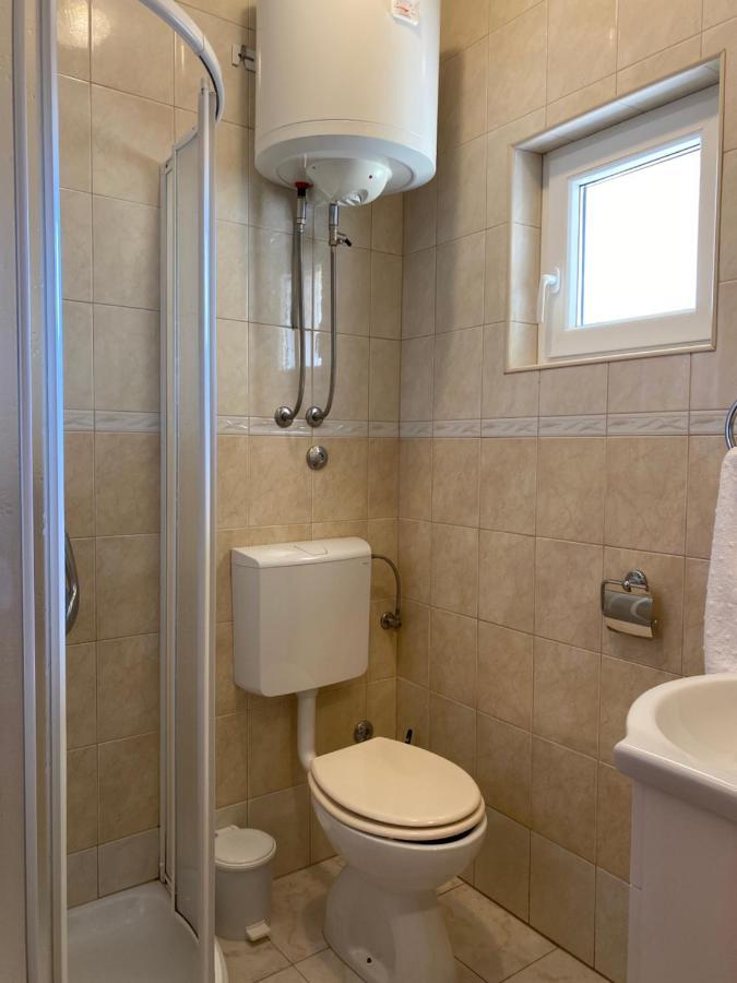 Apartments Mikecin Novigrad  Luaran gambar